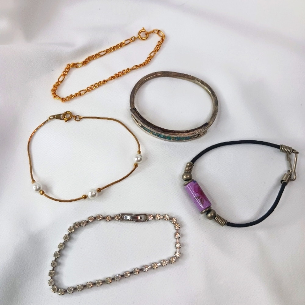 Set of 5 90s Bracelets for Every Occasion.
